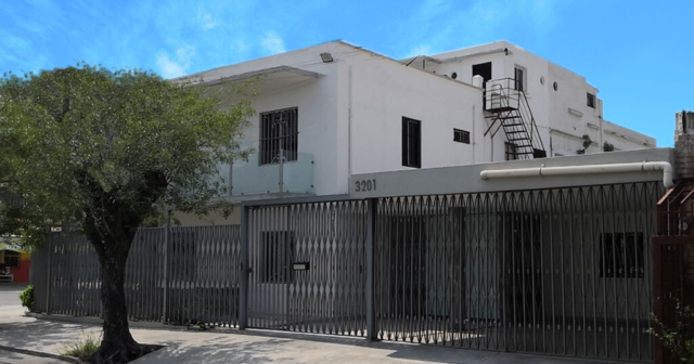 Fahada principal de la clínica